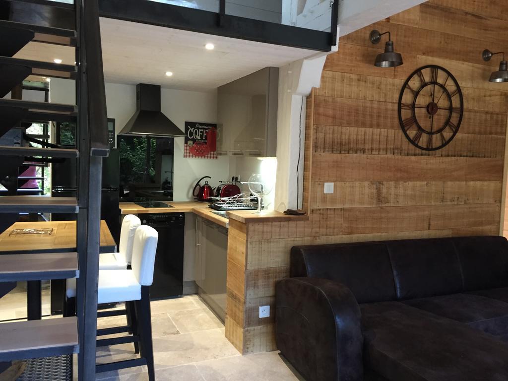 Le Petit Paradis Apartment